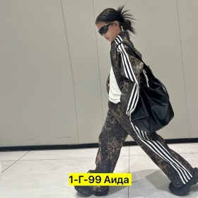 Костюм