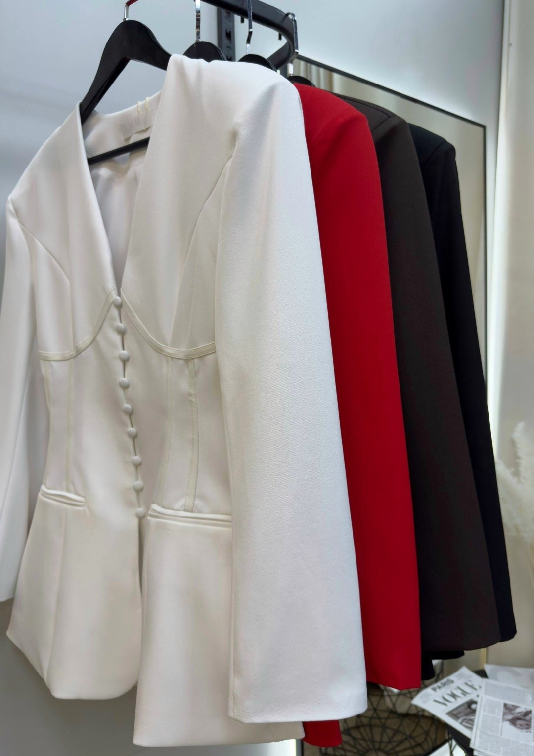 платье-пиджак,emberens платье-пиджак с вырезами на талии,костюм женский,костюм пиджак