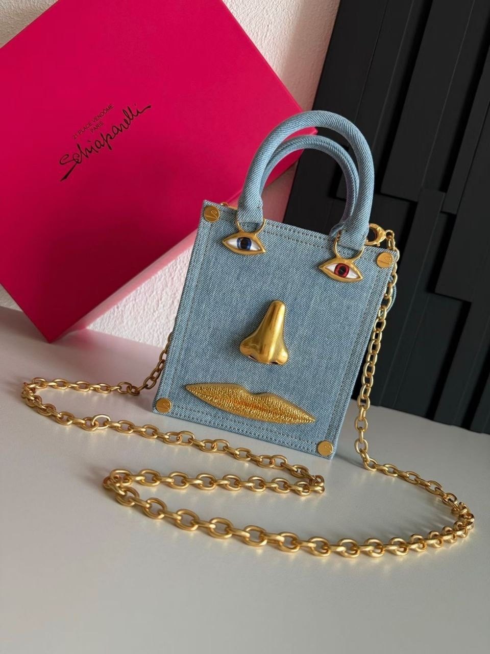 сумка-тоут schiaparelli,бархатная сумка для глаз schiaparelli premium sense demon,сумка schiaparelli,женская сумка schiaparelli,сумка