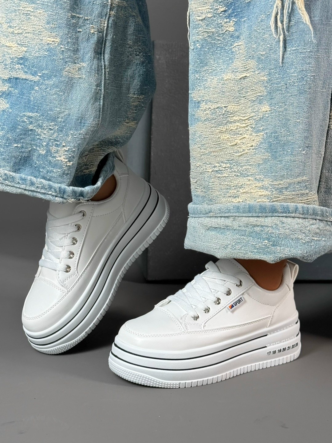 кроссовки женские модные на высокой подошве белые,кроссовки женские,женские кроссовки на платформе,кроссовки светлые женские белые с высокой подошвой,белые кроссовки женские на высокой подошве