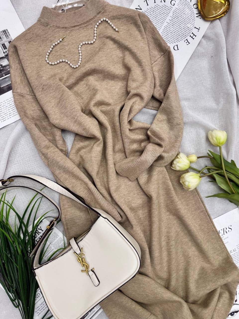 трикотажное платье,вязаное платье,платье женская,костюм с платьем,платье