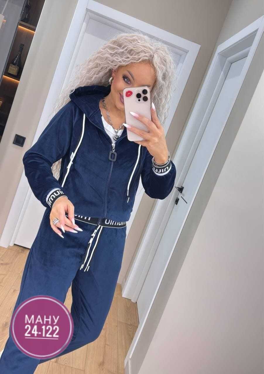 велюровый костюм,спортивный костюм велюровый,костюм велюровый женский,костюм велюровый спортивный женский,костюм спортивный женский