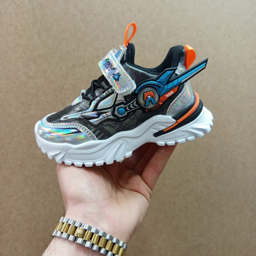 детские кроссовки,кроссовки массивные детские,кроссовки разноцветные детские,кроссовки для мальчика,кроссовка детская