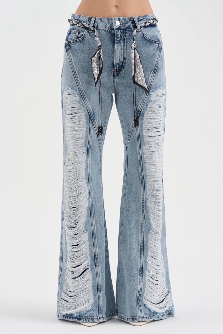 джинсовые брюки,джинсы стиль,джинсы джинсы,голубые джинсы,модные джинсы