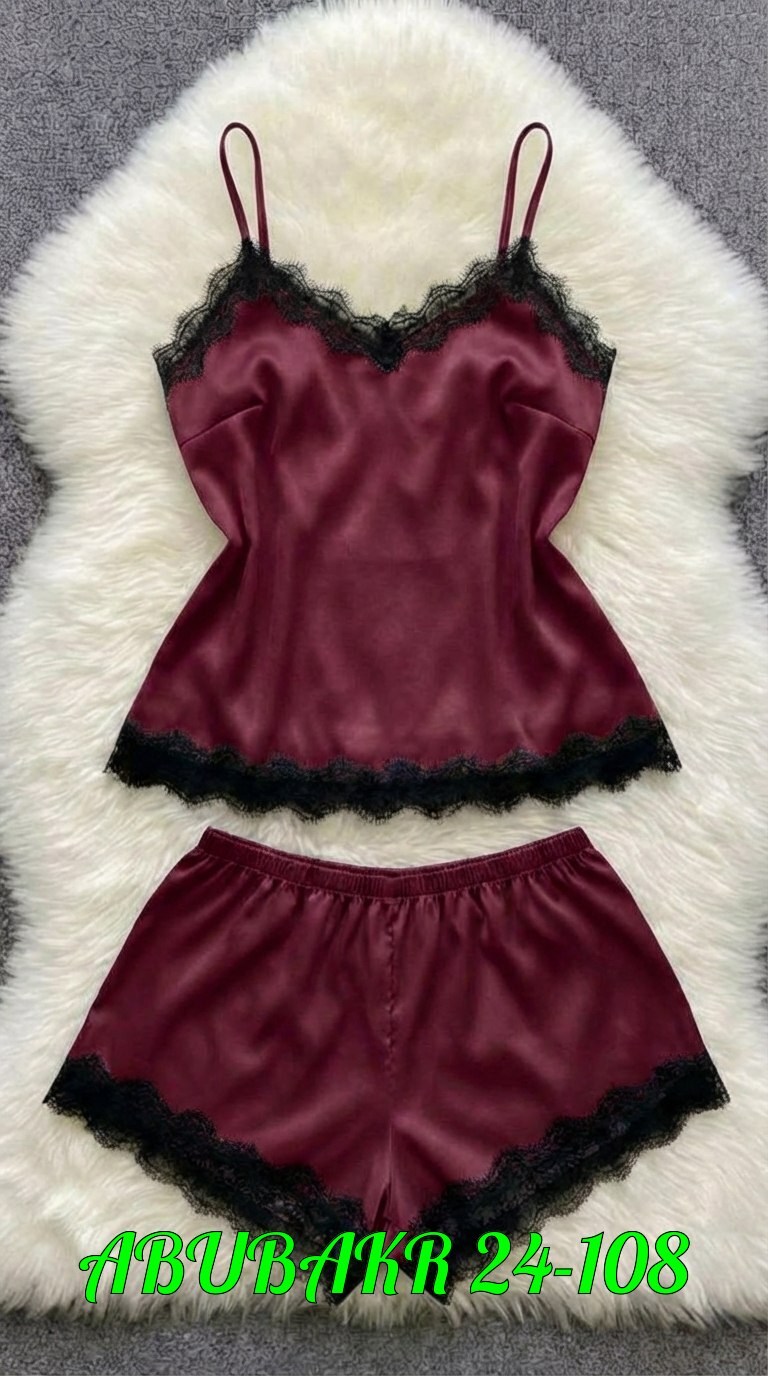 пижама женская топ и шорты,пижама женская атласная,женская шелковая пижама топ и шорты с кружевом в черном цвете,пижама женская топ,пижама женская