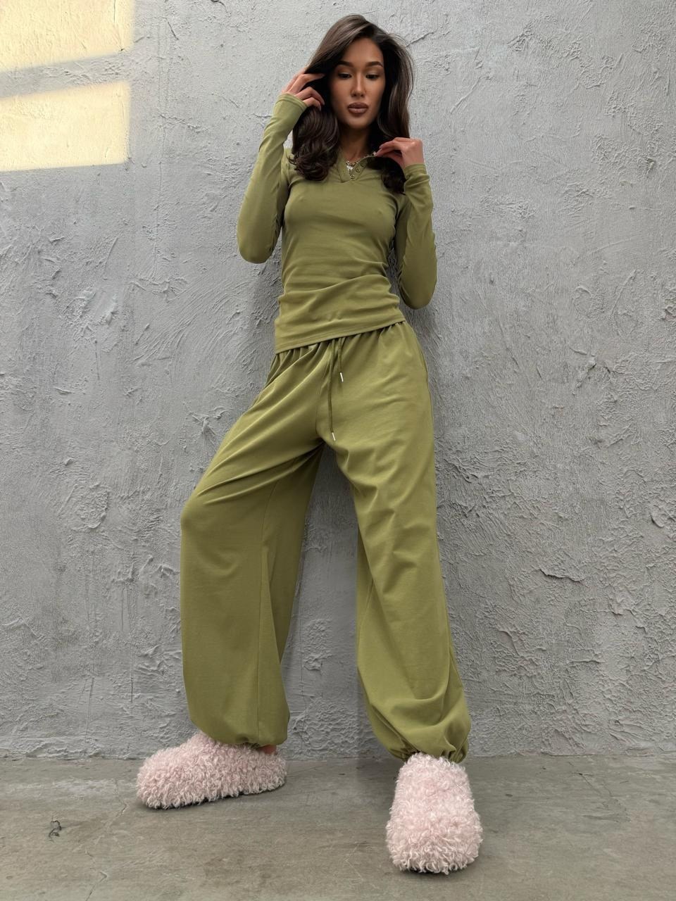 трикотажные костюмы,трикотажные брюки,брюках карго,костюм с брюками,костюм женский