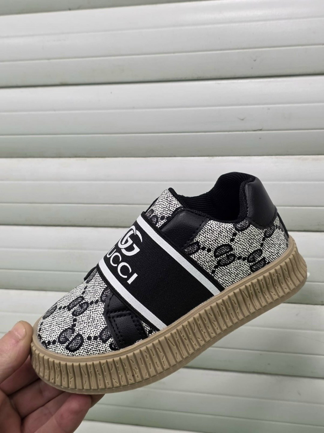 детские кроссовки,кроссовки,кроссовки для детей,кроссовки фирменные,кроссовки мальчику