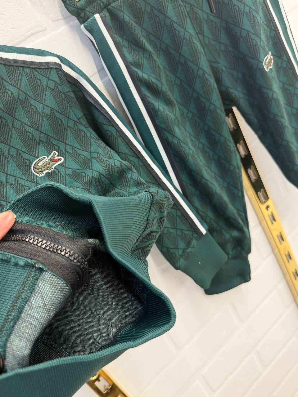 lacoste mens paris zip-up jacquard tracksuit in green,спортивный костюм lacoste,спортивные костюм,костюм lacoste мужской,lacoste олимпийка