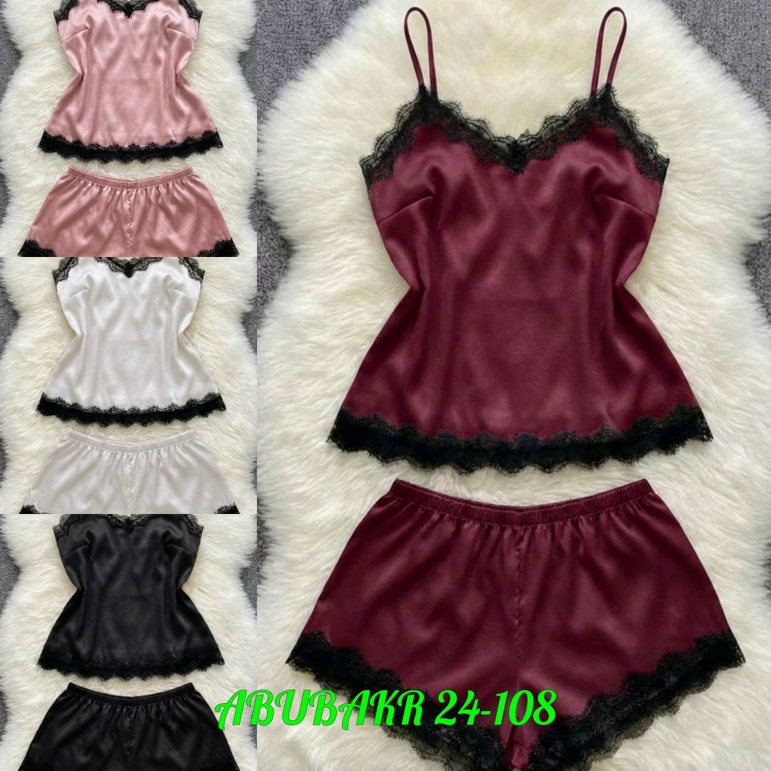 пижама женская топ и шорты,пижама женская атласная,женская шелковая пижама топ и шорты с кружевом в черном цвете,пижама женская топ,пижама женская