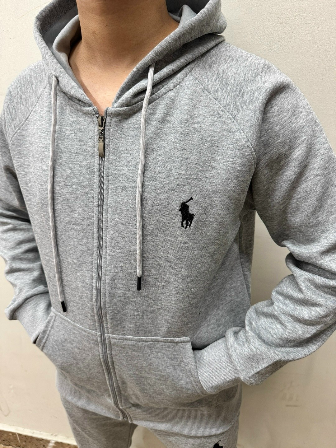 спортивный костюм мужской на флисе арт. 1347591,костюм на флисе,костюм спортивный,костюм на флисе мужской,мужской спортивный костюм