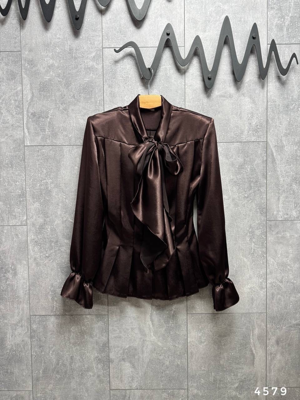 элегантная и стильная блузка,блузка женская,блузка,блузы,блузка с жабо