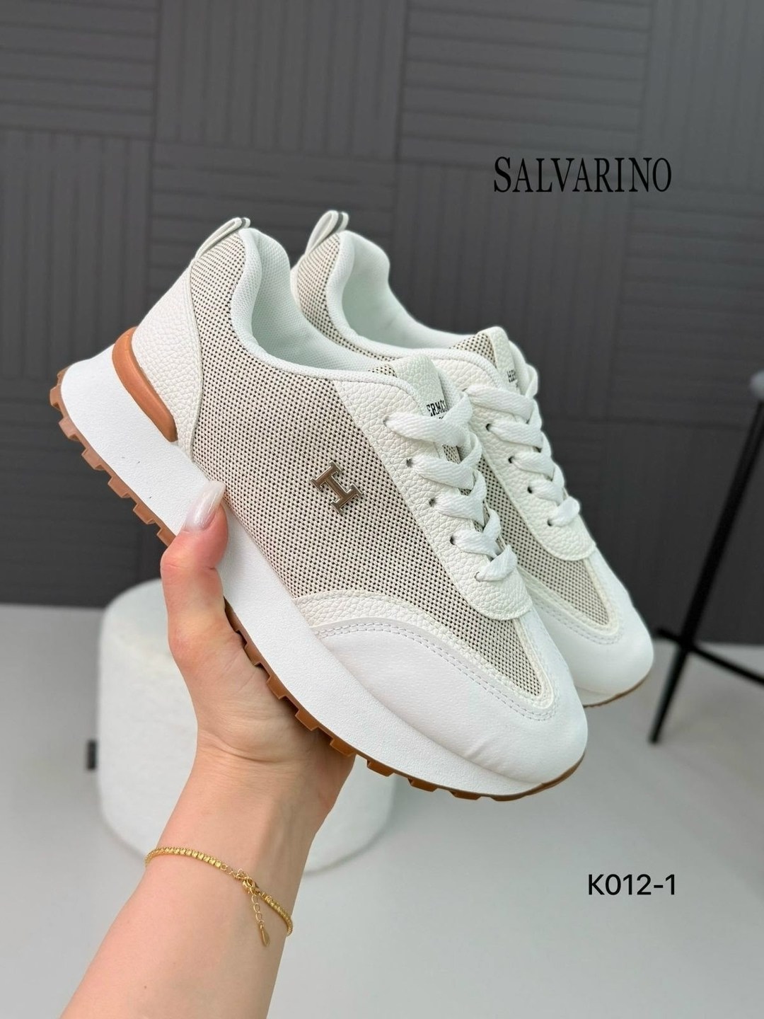 ,кроссовки женскиe,обуви,кроссовка,удобные кроссовки