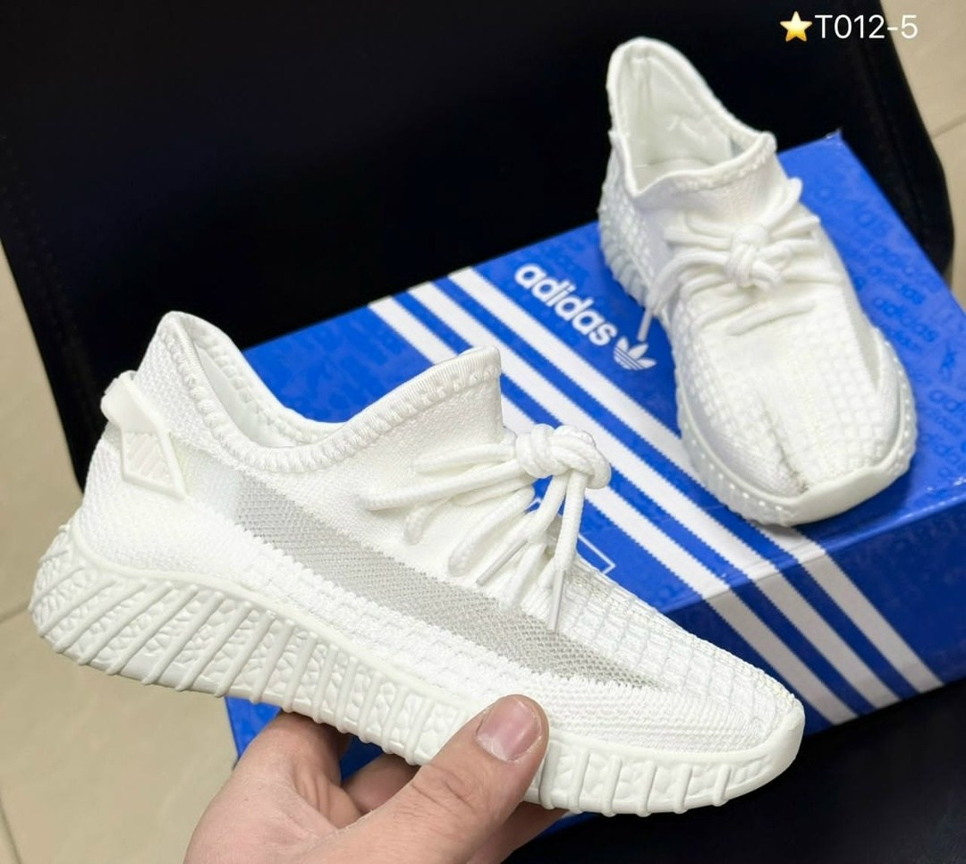 adidas yeezy boost 350 white,кроссовки adidas yeezy boost,кроссовки adidas yeezy boost 350,кроссовки adidas yeezy,adidas yeezy 350 cream white