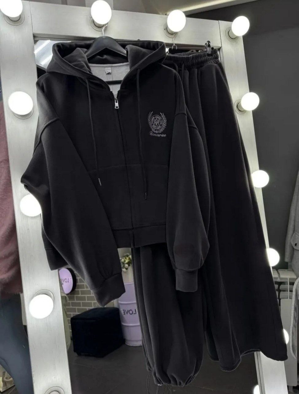 стильные костюмы,костюм спортивный женский,спортивный костюм,костюм женский,костюм желтый