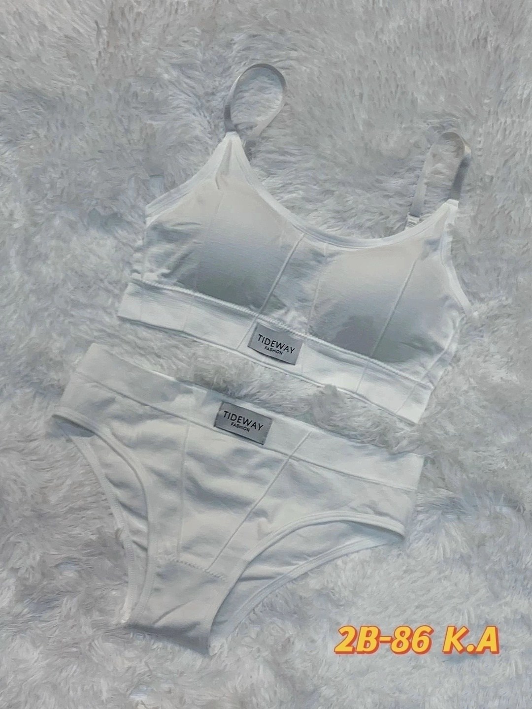 комплект женского нижнего белья,комплект нижнего белья,нижне бельё женское,комплект белья женский,нижнее белье комплект топ трусы женское