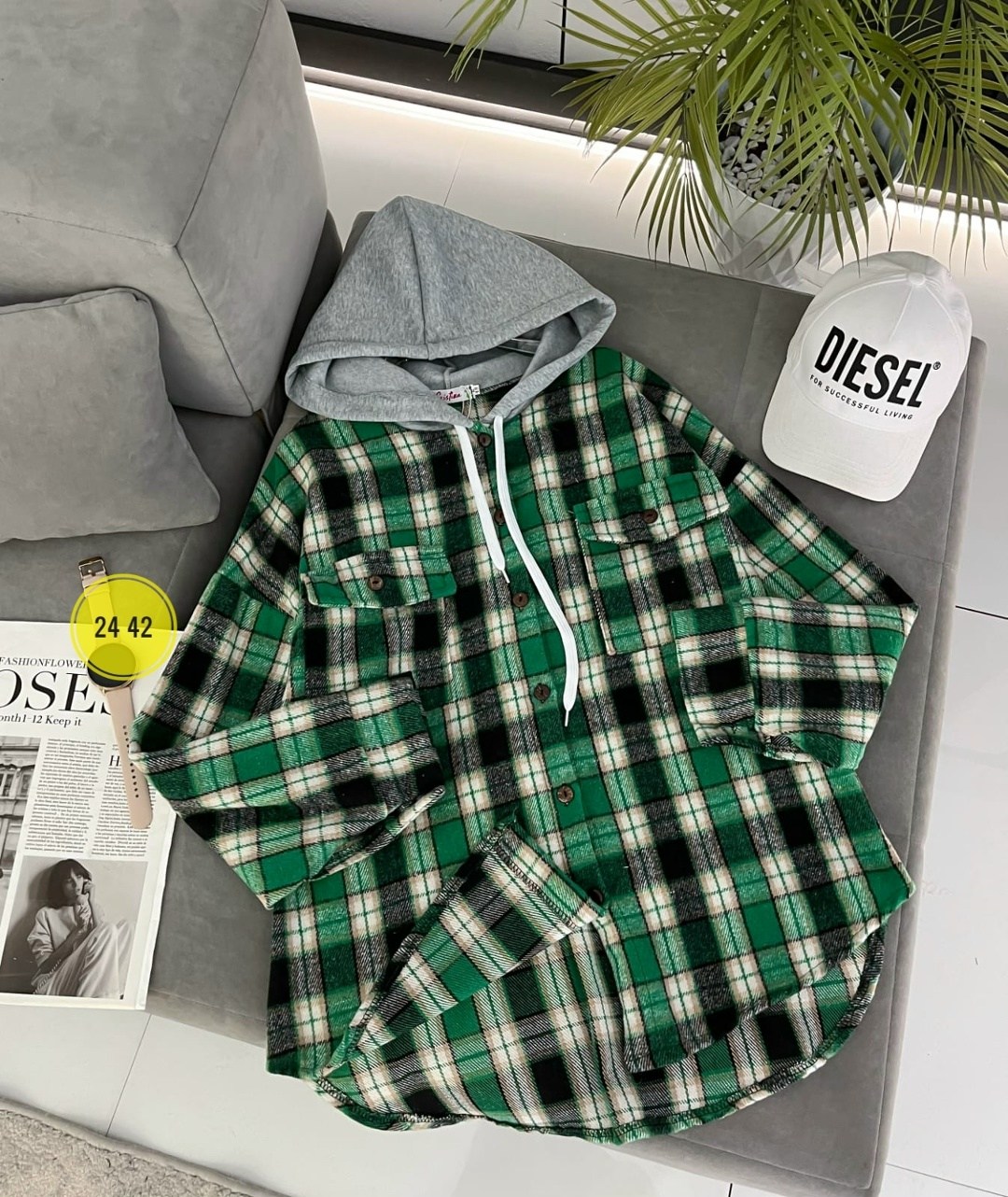 рубашка с капюшоном,рубашка в клетку с капюшоном,рубашка с капюшоном теплая,теплая рубашка оверсайз в клетку с капюшоном,клетчатая рубашка с капюшоном
