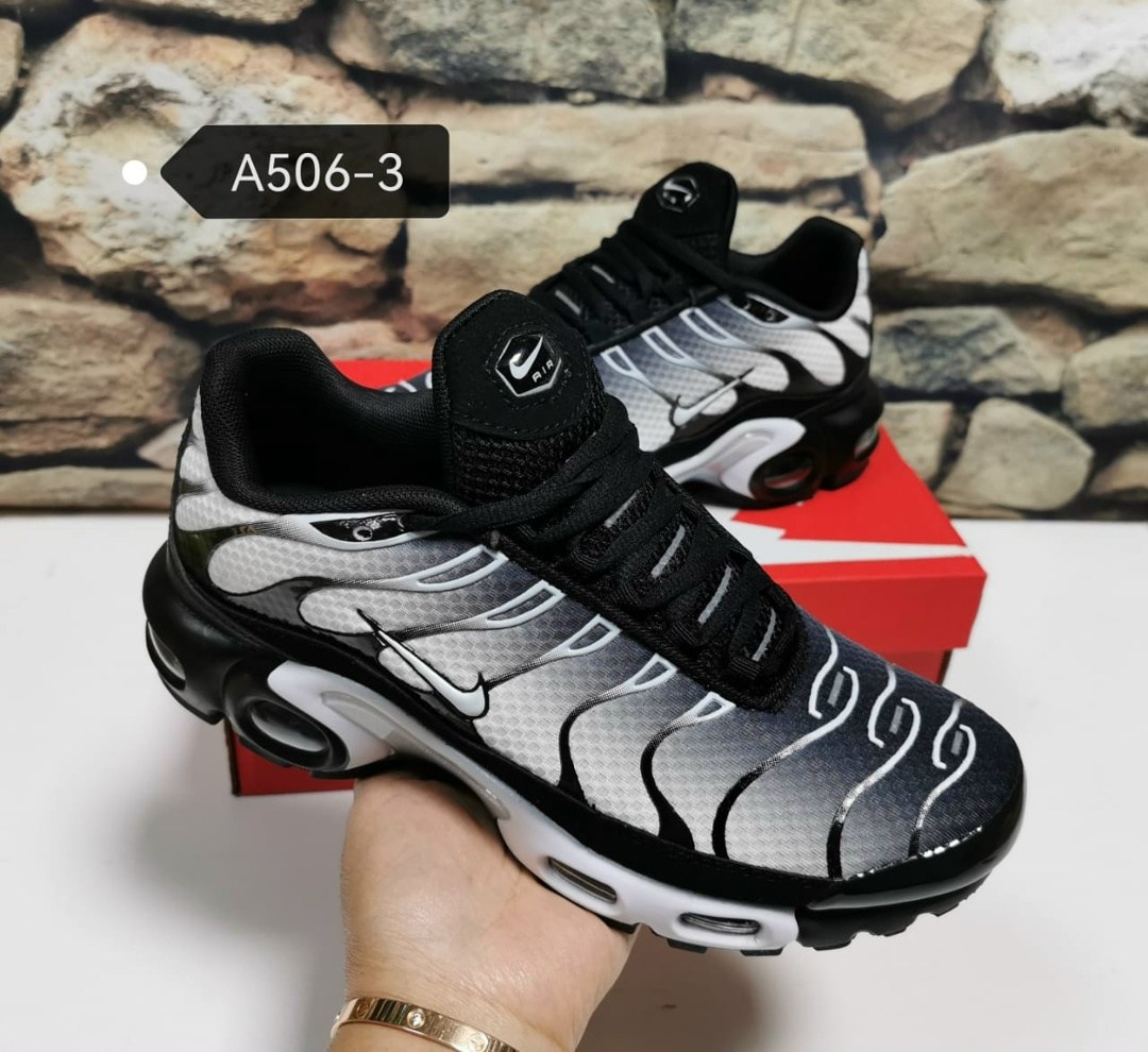 кроссовки nike air max tn plus,кроссовки nike air max plus,кроссовки мужские nike air max tn,кроссовки,nike tn air max plus black