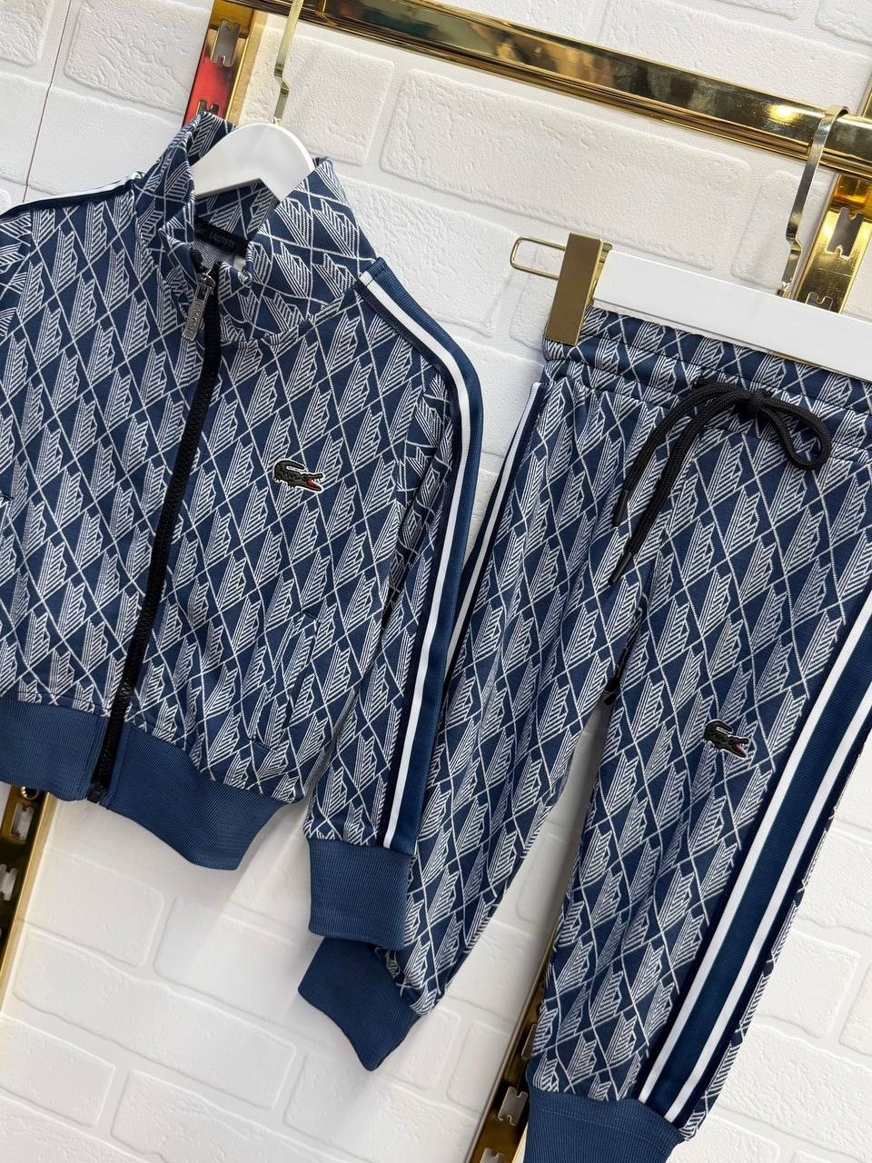 спортивные костюм,спортивные костюмы мужские,одежда для мальчика,lacoste спортивный костюм,костюм от гуччи мужской