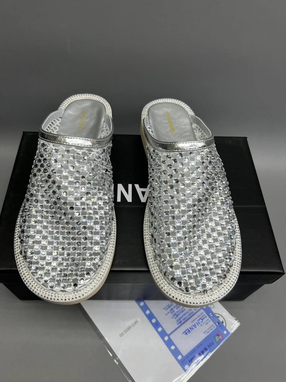 ,шлепанцы женские,модные шлепанцы,женские шлепанцы летние,шлепки женские