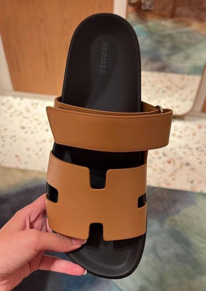 шлепанцы hermes,шлепки hermes,сандалии hermes,сандали гермес,шлепки гермес женские