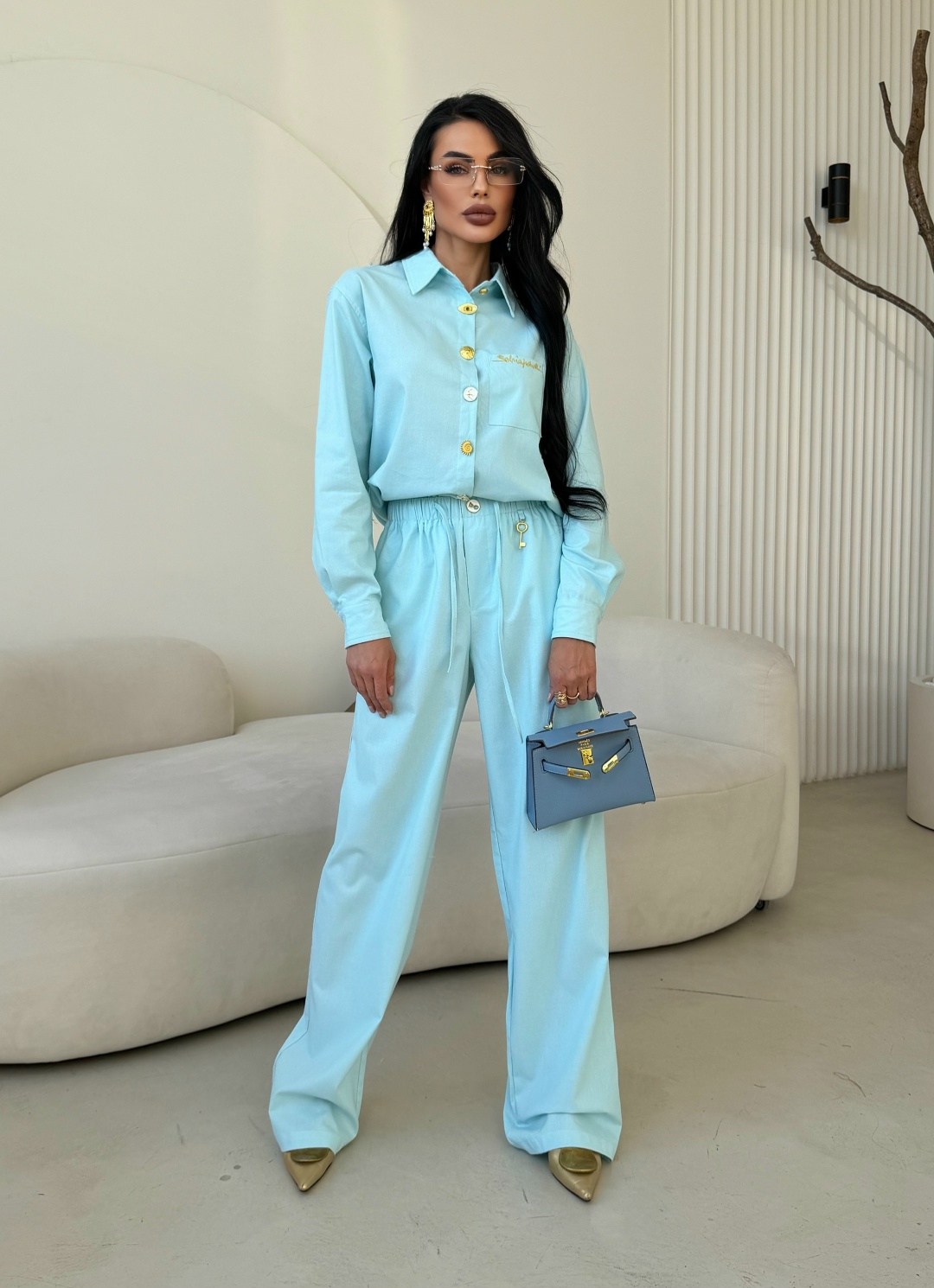 брючный костюм,костюм голубой,повседневный костюм,голубой брючный костюм,костюмы женские