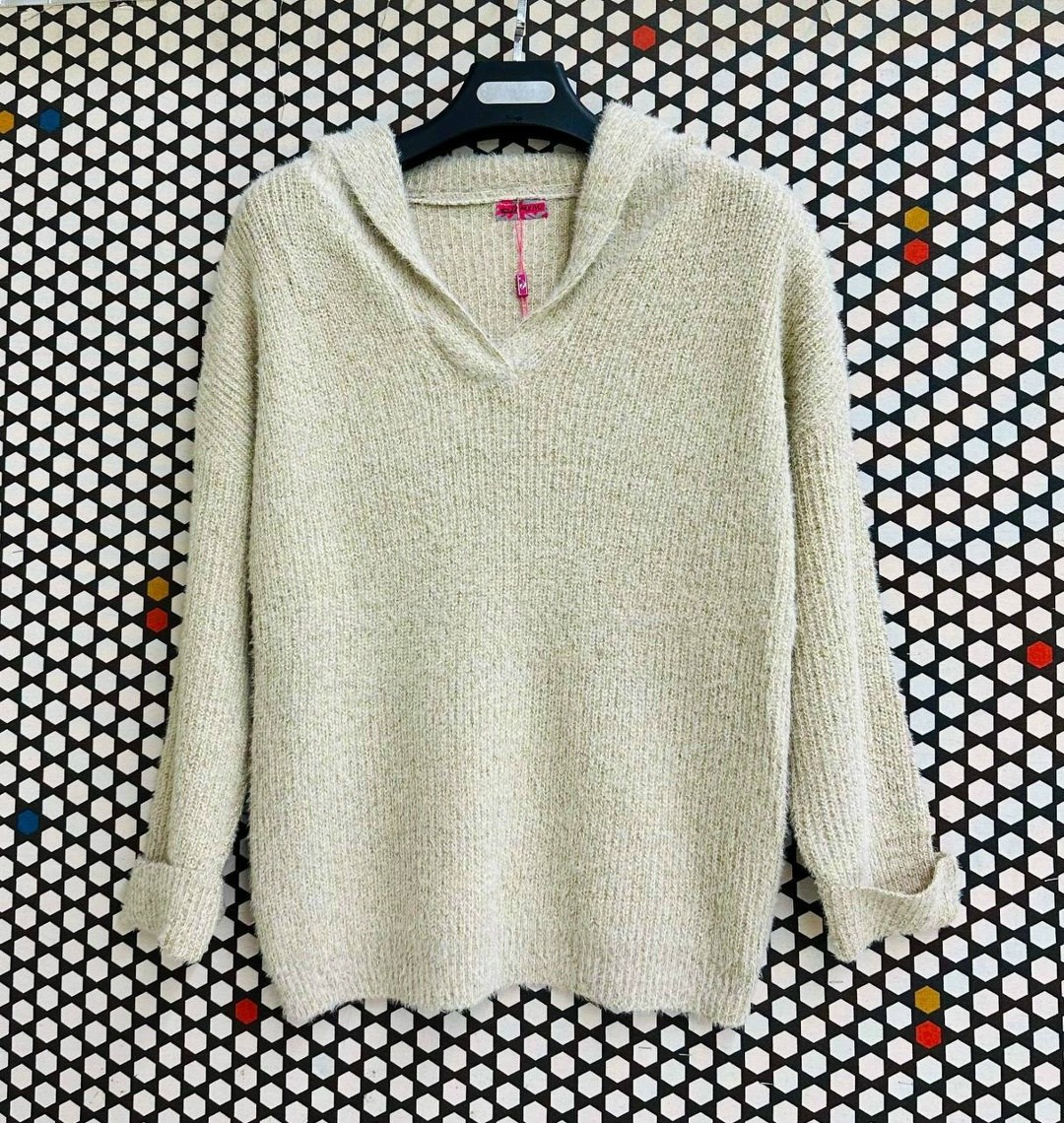 серый джемпер,женские джемпера,джемпер,серый свитер,джемпер с капюшоном