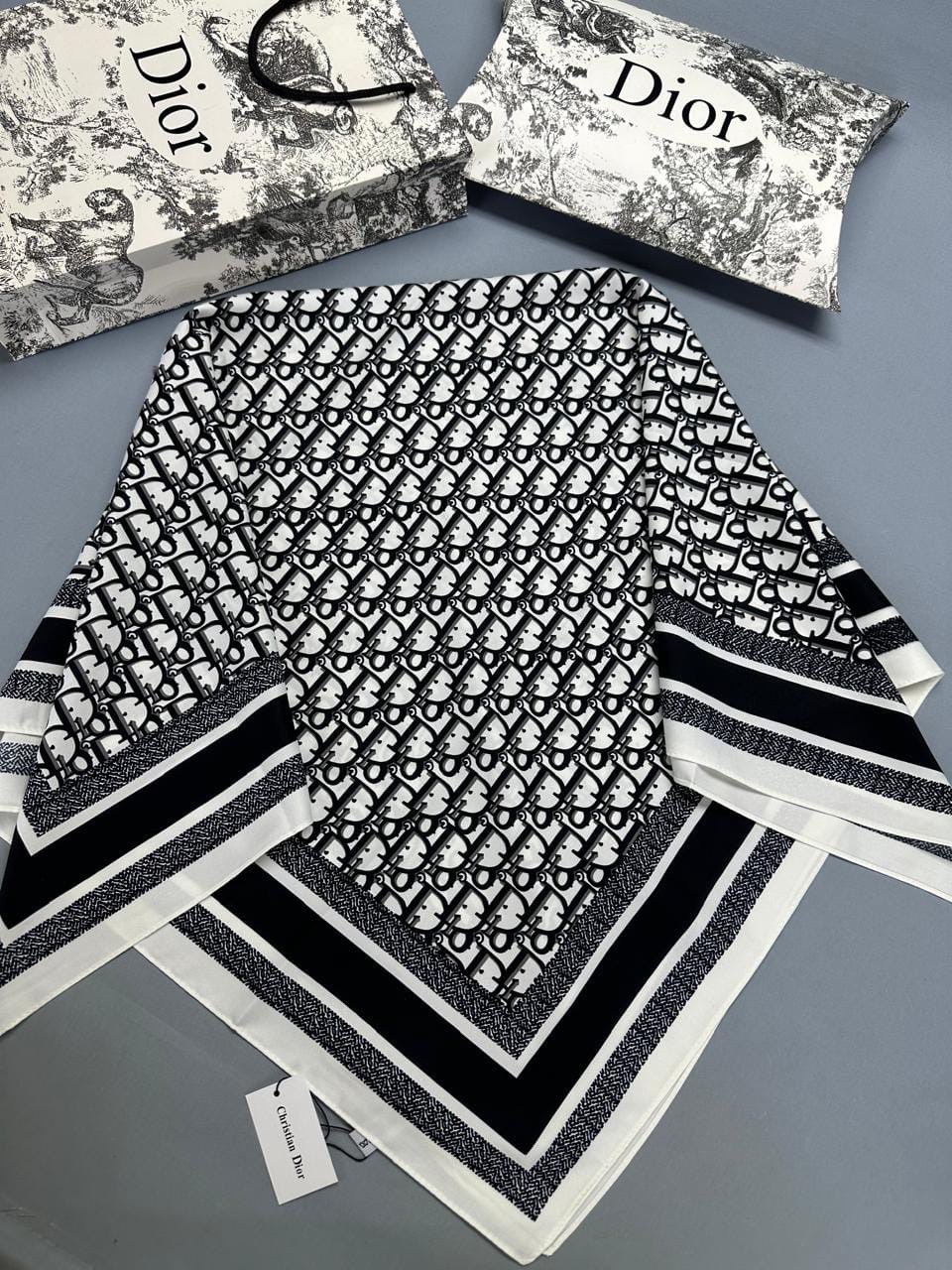 брендовый платок,платки женские,платок dior из шелка,платок шелковый женский,стильные платки