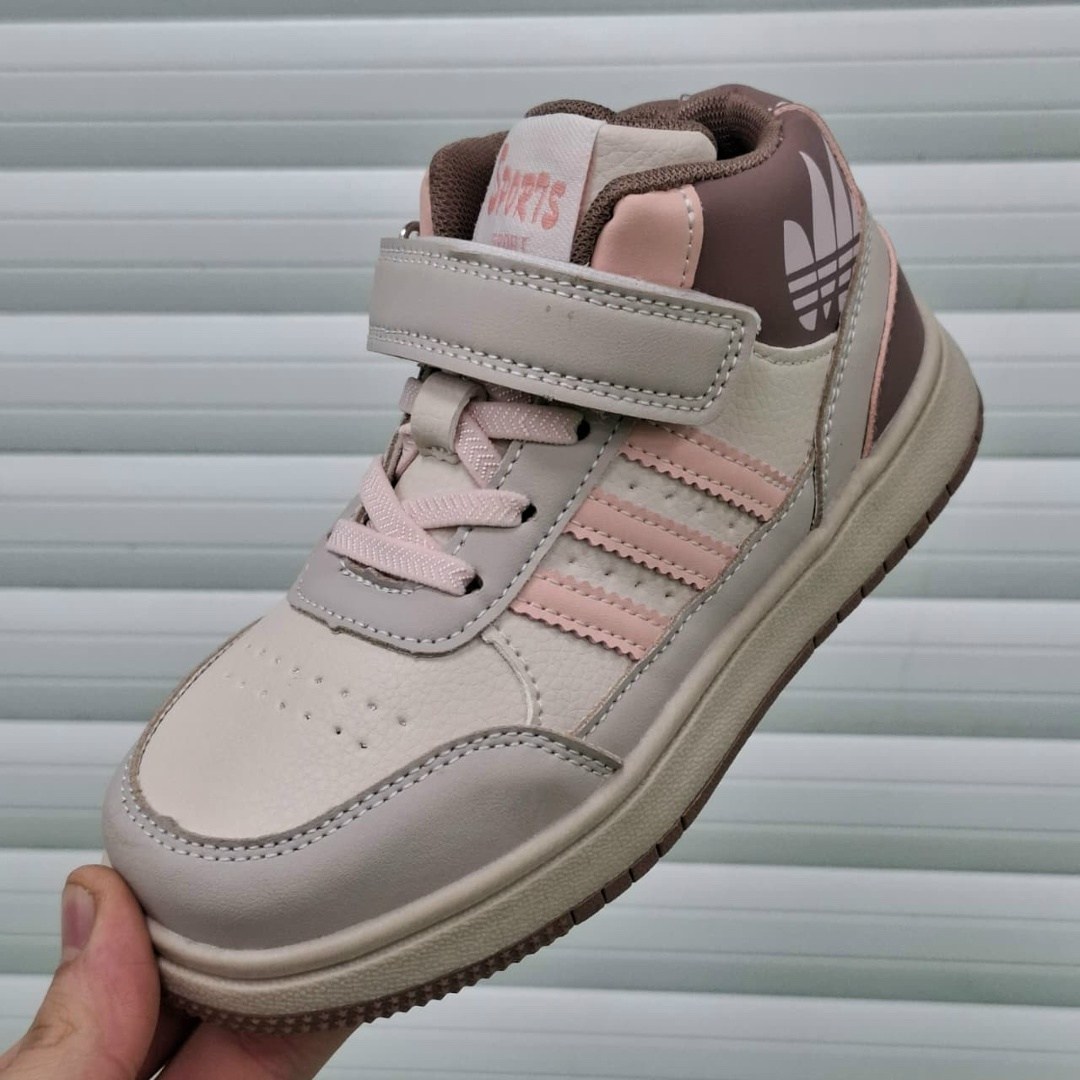 зимние кроссовки,,кроссовки закрытые,baas кроссовки,детская