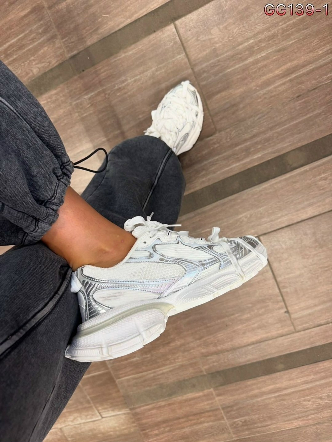 кроссовки женские balenciaga,balenciaga кроссовки,женские кроссовки balenciaga 3xl серебристые с розовым,,женские кроссовки balenciaga premium pink