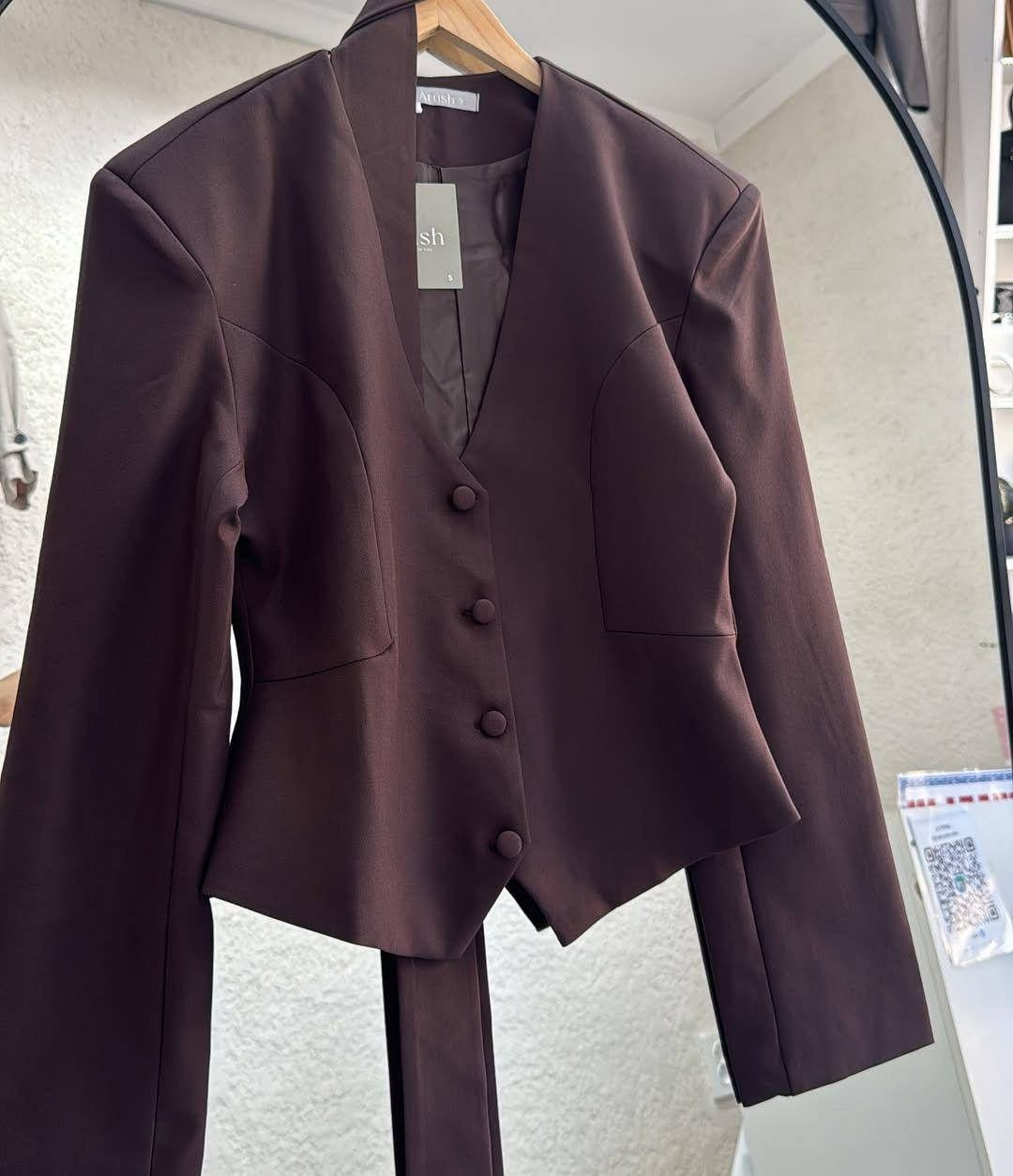 жакет,женский пиджак,пиджак,жакет приталенный,пиджак приталенный