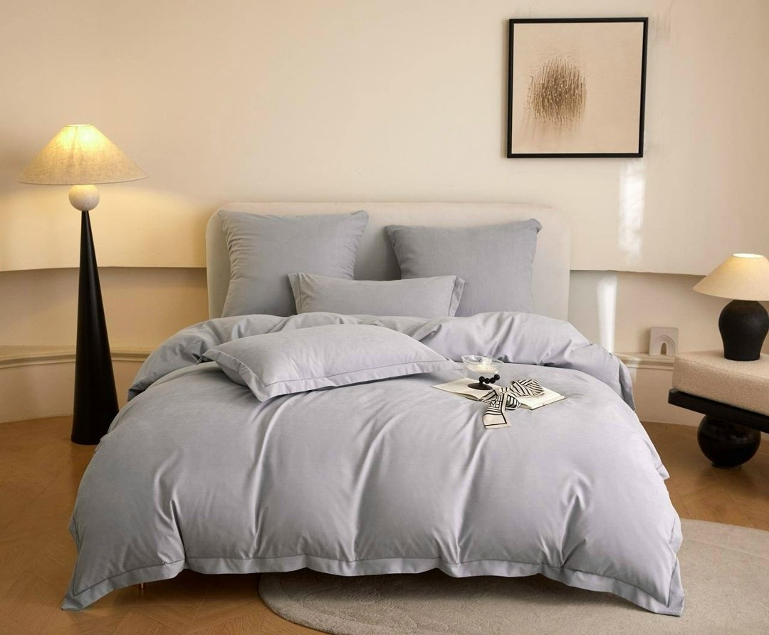 комплект постельного белья mency,комплект постельного белья евро бархатный сатин простыня на резинке-серый,комплект постельного белья "бархатный серый" двуспальный сатин,комплект постельного белья,ком