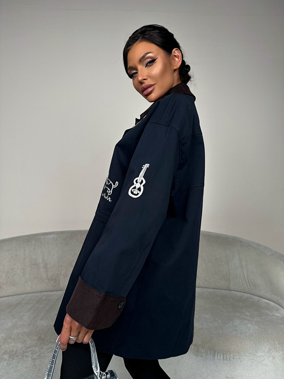 куртка бомбер,куртка,женская куртка,легкая куртка,куртка белая