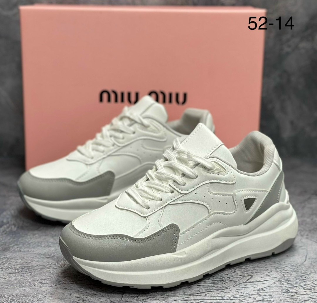 ,кроссовки женскиe,модные кроссовки,массивные кроссовки,стильные кроссовки