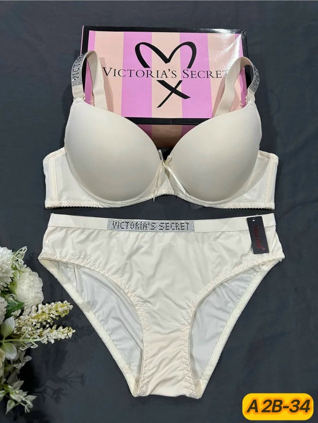 комплект нижнего белья женские,комплект нижнего белья,нижне бельё женское,белье нижнее,бюстгальтер комплект