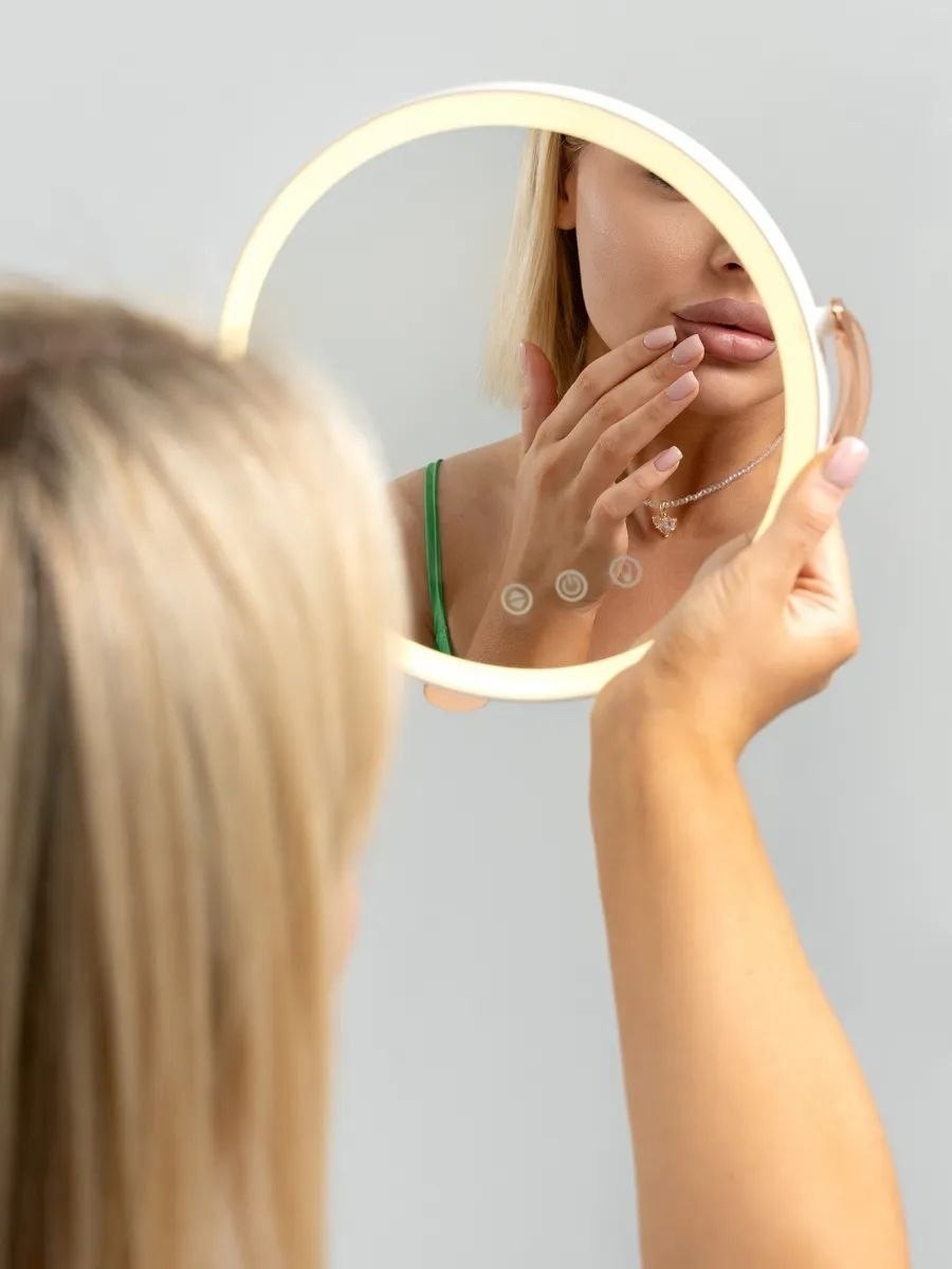 зеркало с подсветкой для макияжа настольное,зеркало настольное с подсветкой,зеркала косметические с подсветкой,зеркало косметическое,зеркало с подсветкой для макияжа