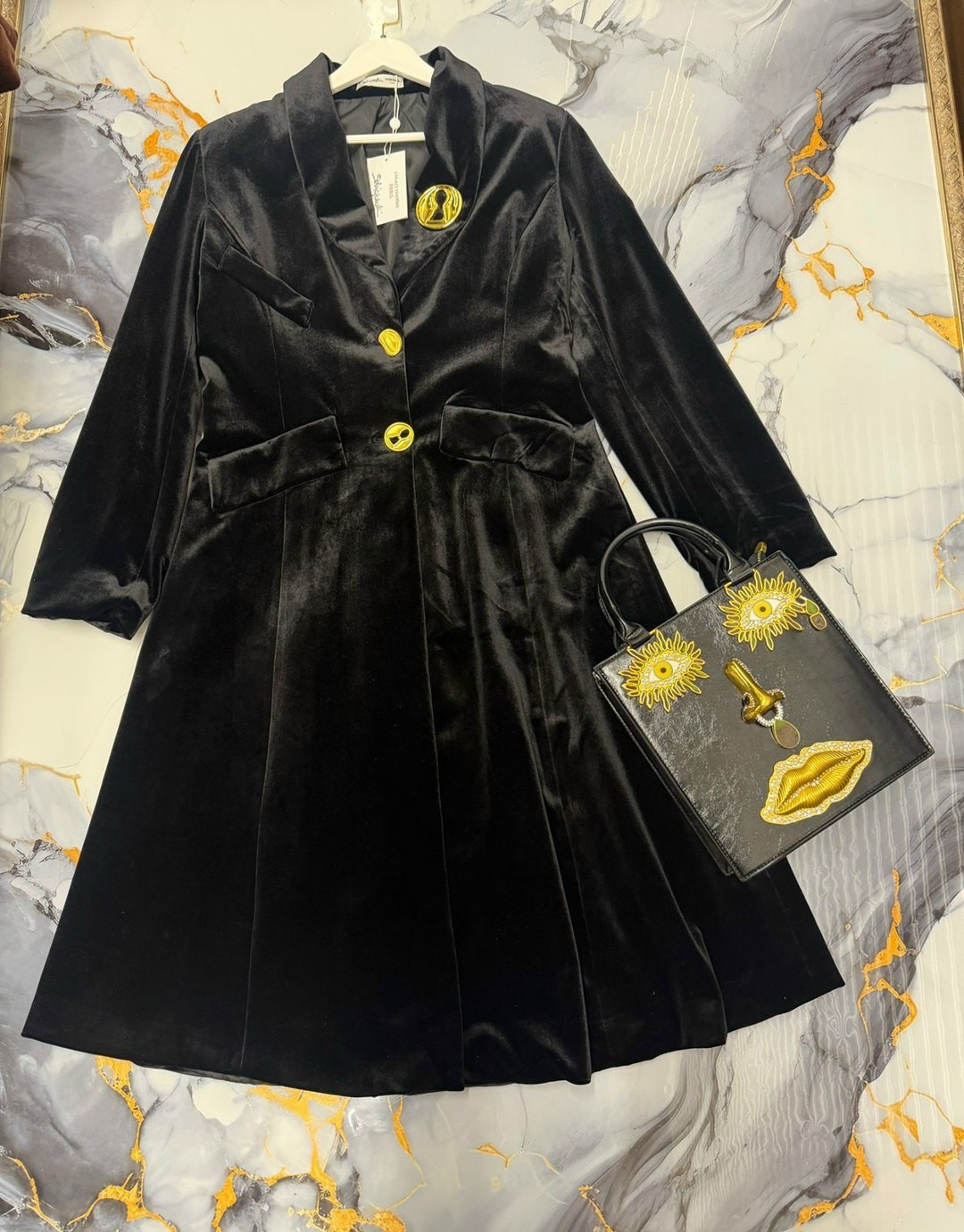 бархатное пальто женское,пальто из шелкового бархата,бархатное пальто,пальто из бархата,длинное пальто