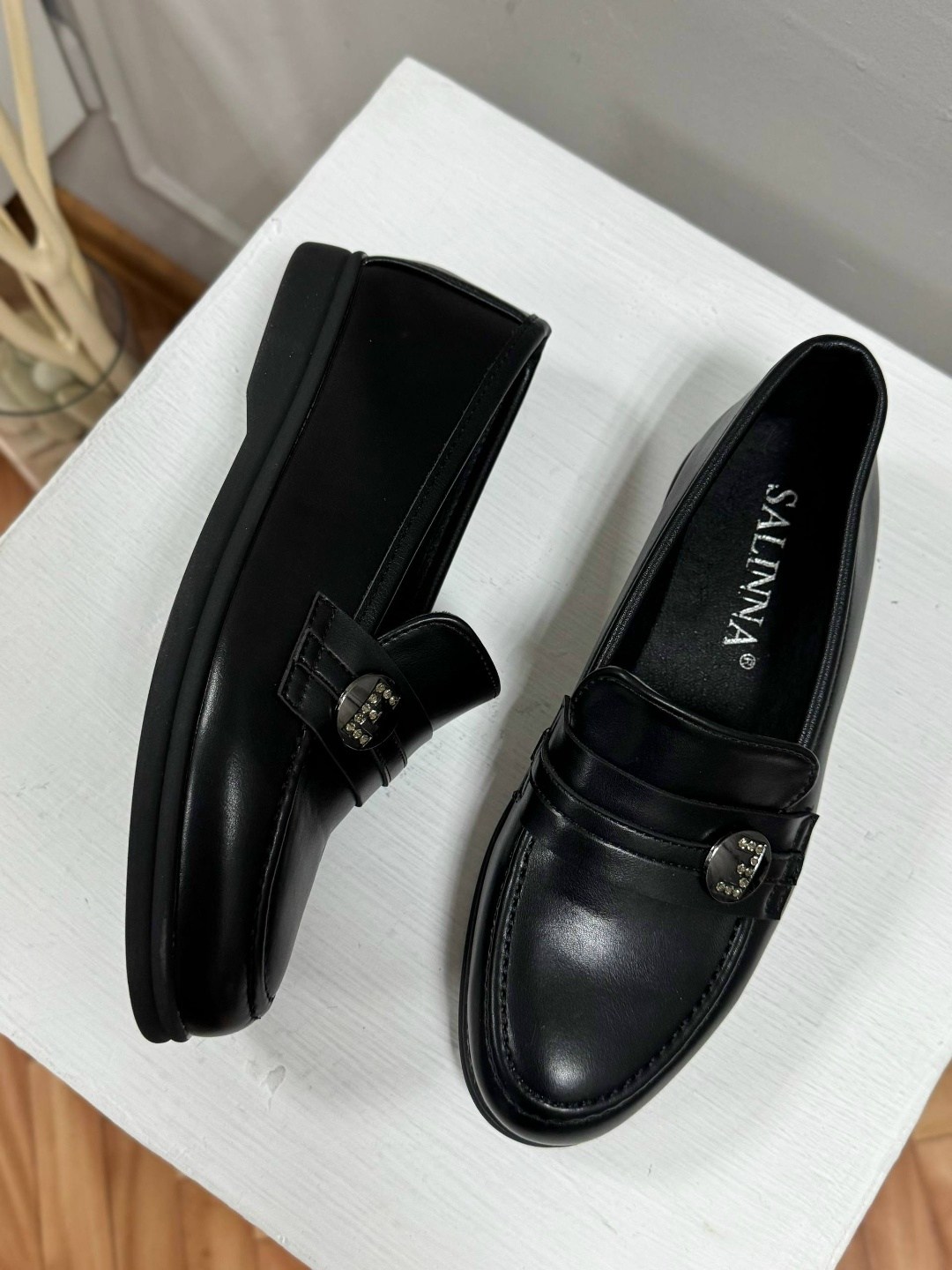 ,лоферы женские,женская ,модные лоферы,обуви