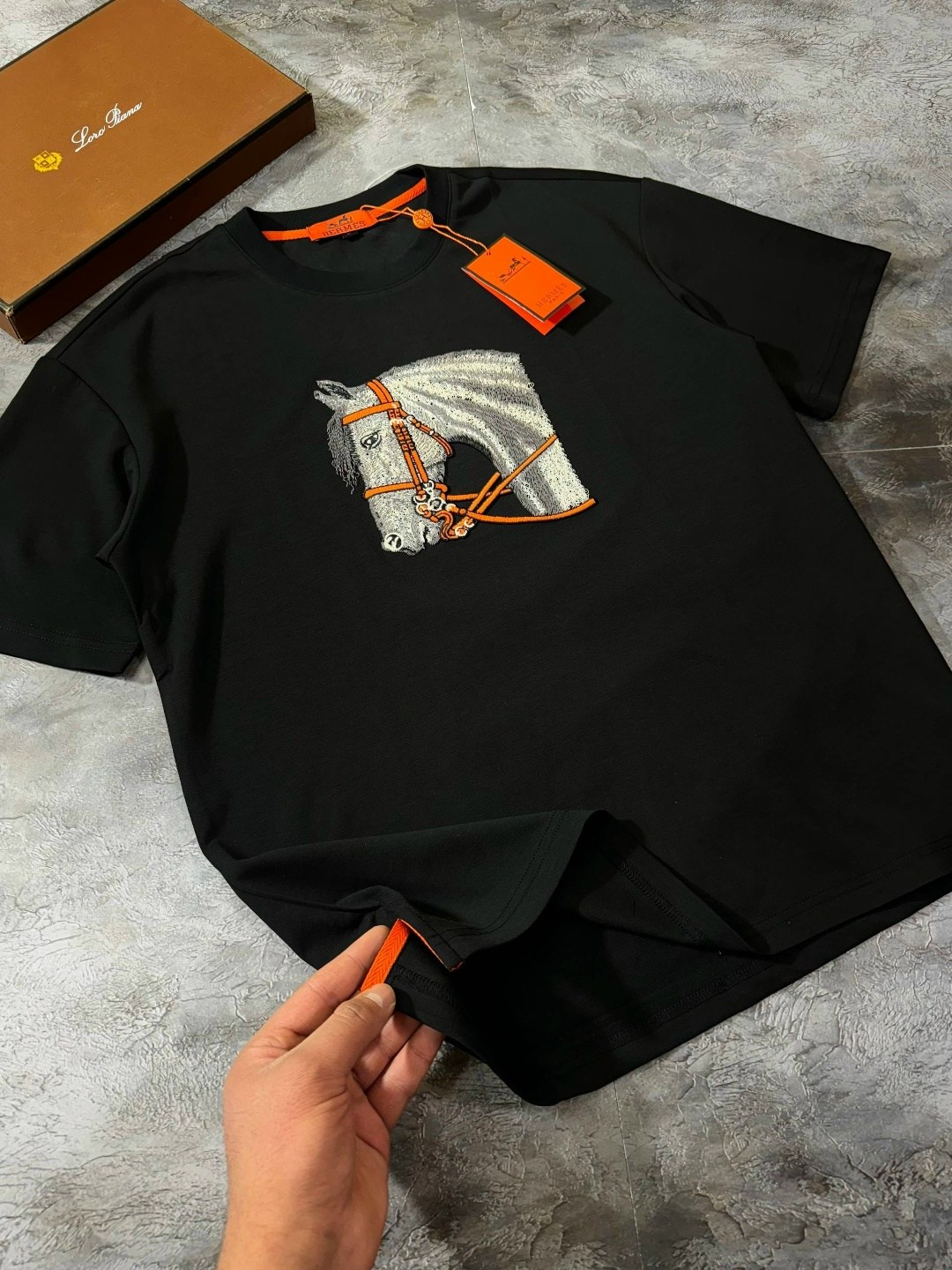 мужская футболка,hermes футболка,футболка гермес,оригинальные футболки,мужская футболка hermes