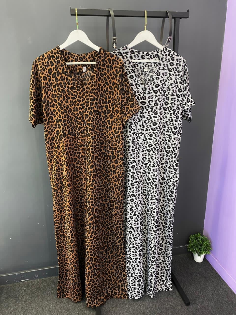 платье с леопардовым принтом,женское платье леопардовое,платье леопардовое,леопардовое платье с рукавом женское,платье золла леопард