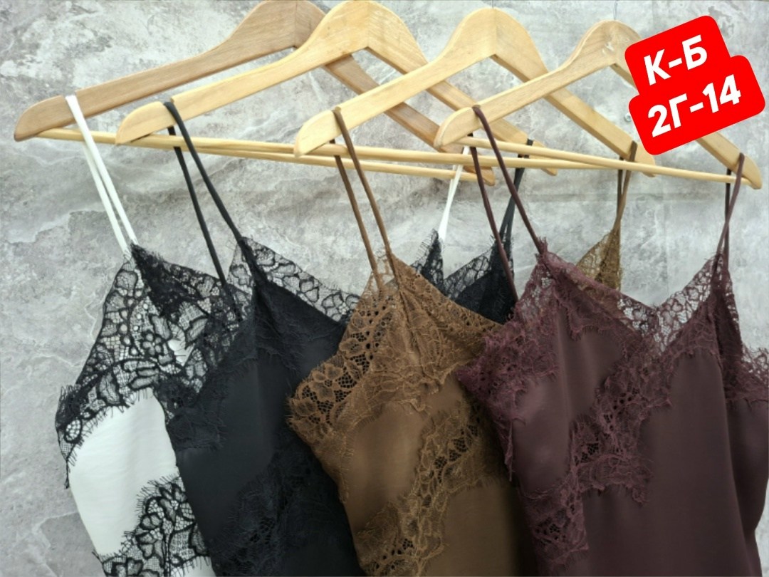 майка intimissimi из шелка и кружева,шелковая майка с кружевом,топ шелковый с кружевом,шелковый топ в бельевом стиле,шелковый топ в бельевом стиле с кружевом