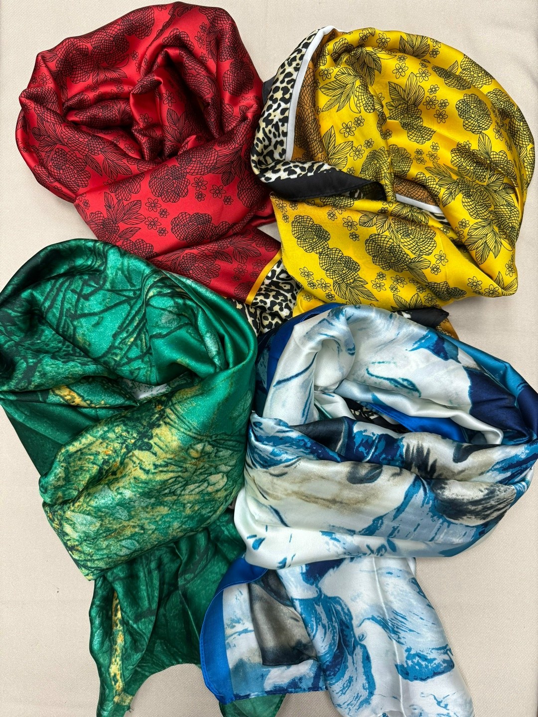 шелковый шарф,шелковый платок,шарф платок женский,женский шелковый шарф,платки и шарфы