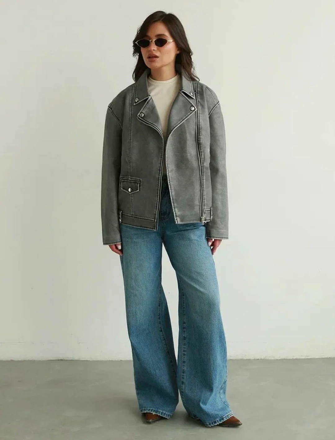 косуха женская куртка кожаная oversize,косуха винтажная куртка кожаная oversize серая monyken,косуха серая винтажная куртка кожаная оверсайз aftfbasic,косуха кожаная серая винтажная куртка оверсайз mo