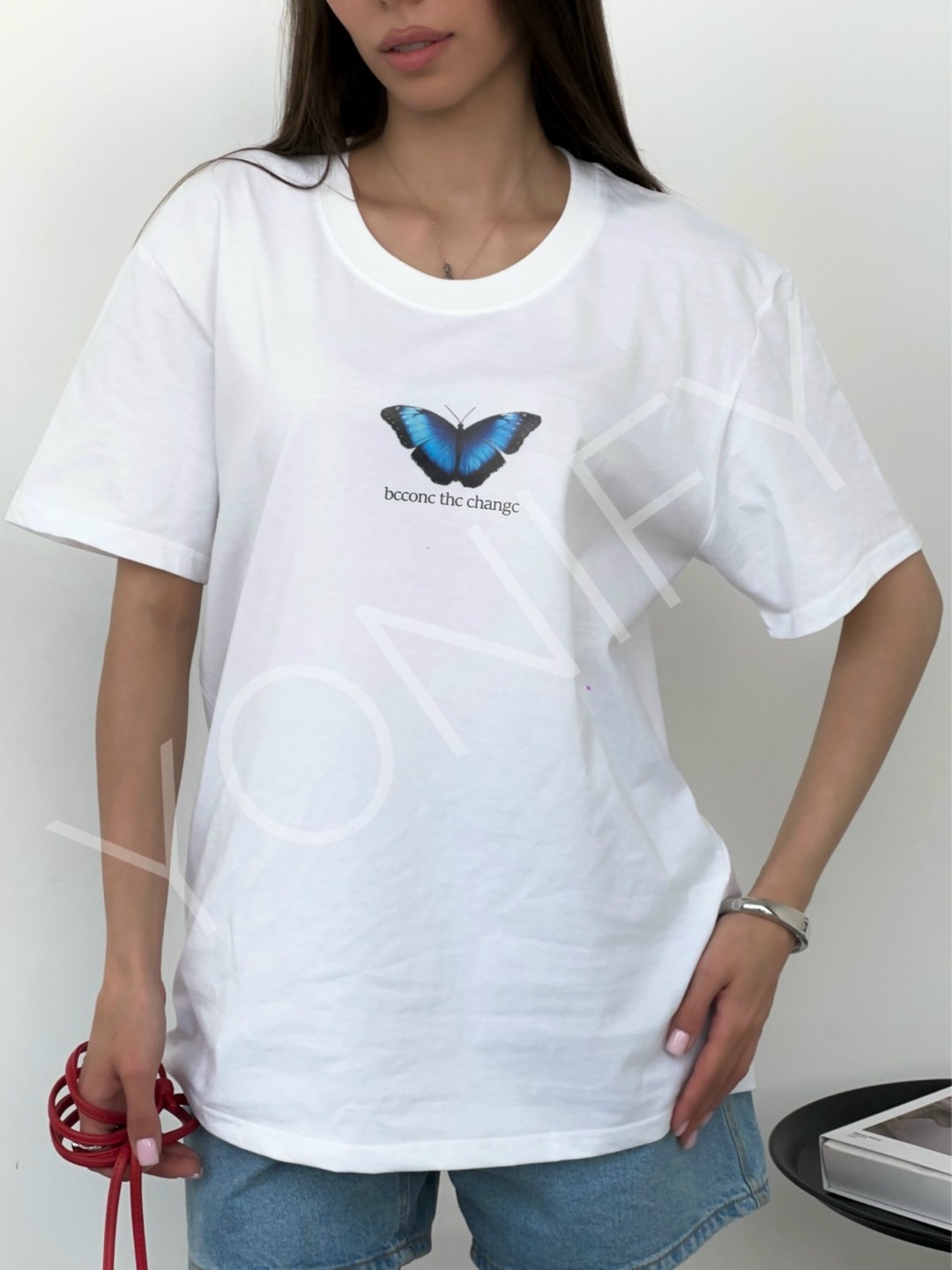 футболки женская,футболки женская оверсайз,женские футболки с принтом,женская футболка белая,футболка с бабочками