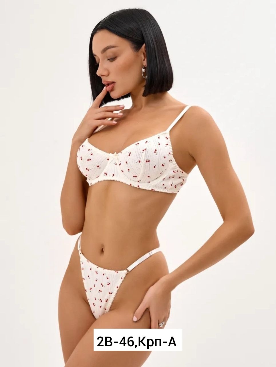 комплект нижнего белья женский,комплект нижнего белья,женское нижнее бельё,красивое нижнее белье комплект,комплект нижнего женского белья кружевной: стринги и бюстгальтер