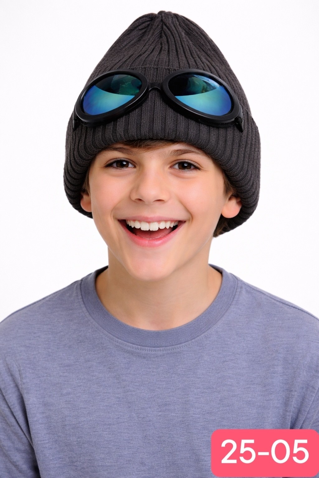 шапка демисезонная для мальчика,шапка для мальчика,шапка демисезонная,шапка вязки в рубчик в крапинку с очками c.p. company, серая,вязаная шапка