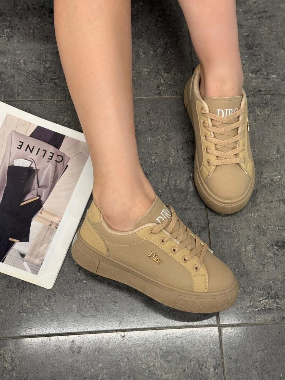 ,кеды прада бежевые,кеды женски,кроссовки женскиe,адидас кеды женские бежевые замшевые