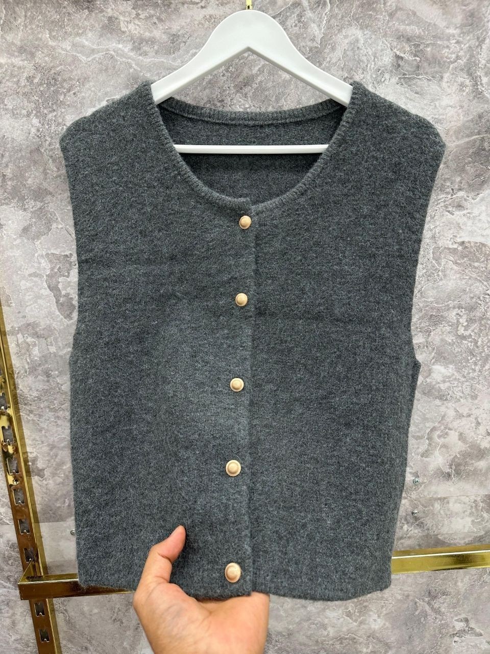 жилет вязаный женский,женский жилет,жилетка женская,вязаный жилет,жилет вязаный женский на пуговицах темно-серый