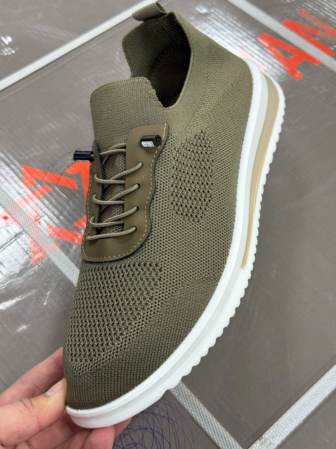 ,мужские текстильные кроссовки,летние мужские кроссовки,спортивная ,мужские кроссовки