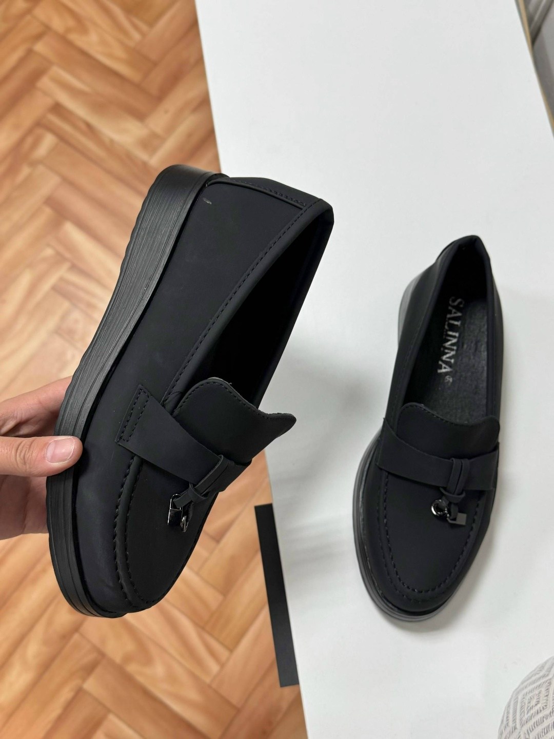 ,лоферы женские,женская ,модные лоферы,обуви