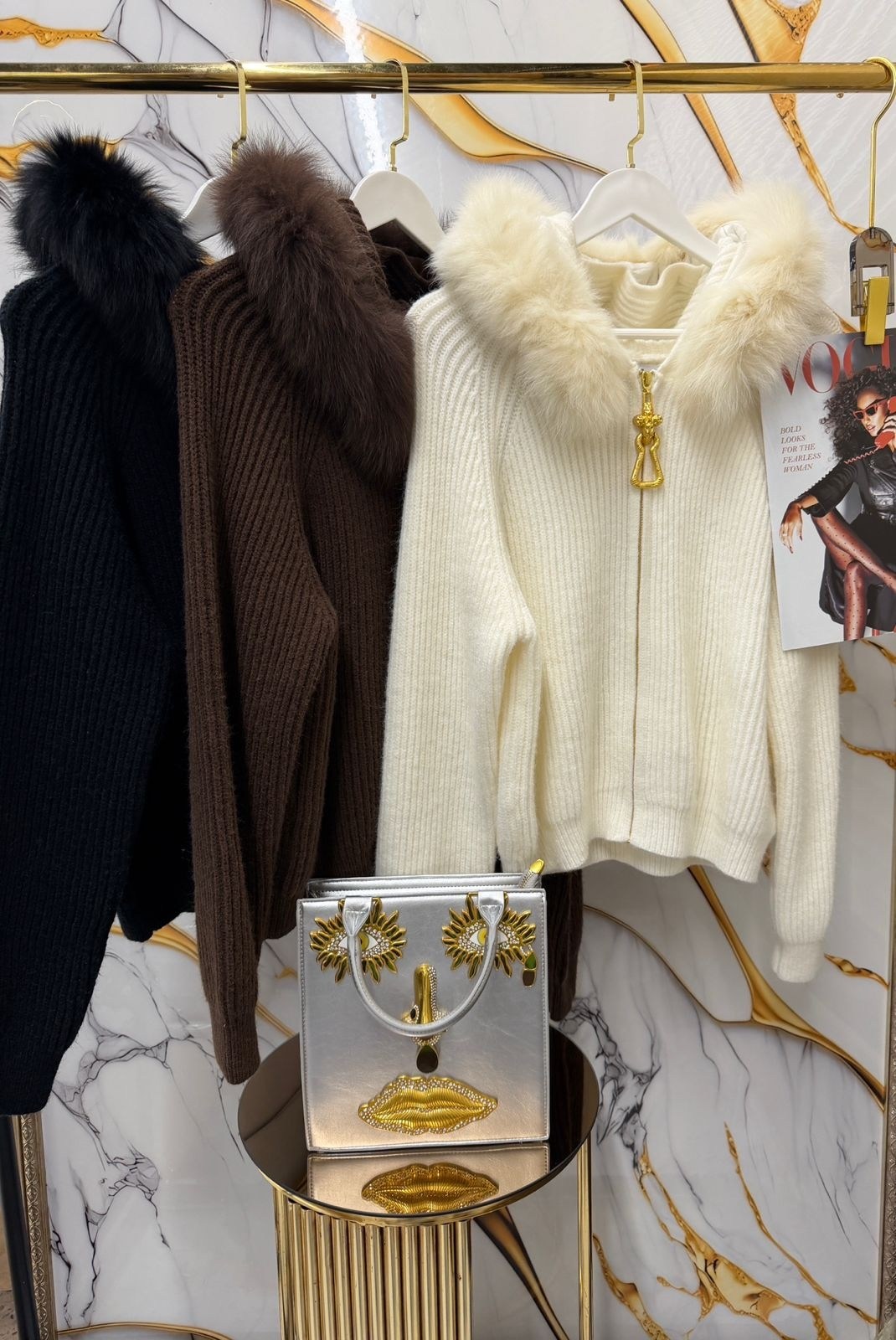 женские кофты,женский свитер luxyonuo с капюшоном,женский вязаный кардиган с капюшоном, свободный меховой воротник, однотонное пальто, дизайн на молнии,молочно-белый вязаный кардиган с большим меховым